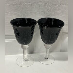 Hand Blown Etched Floral Black and Clear Wine Glasses A Set of 2 16 Oz